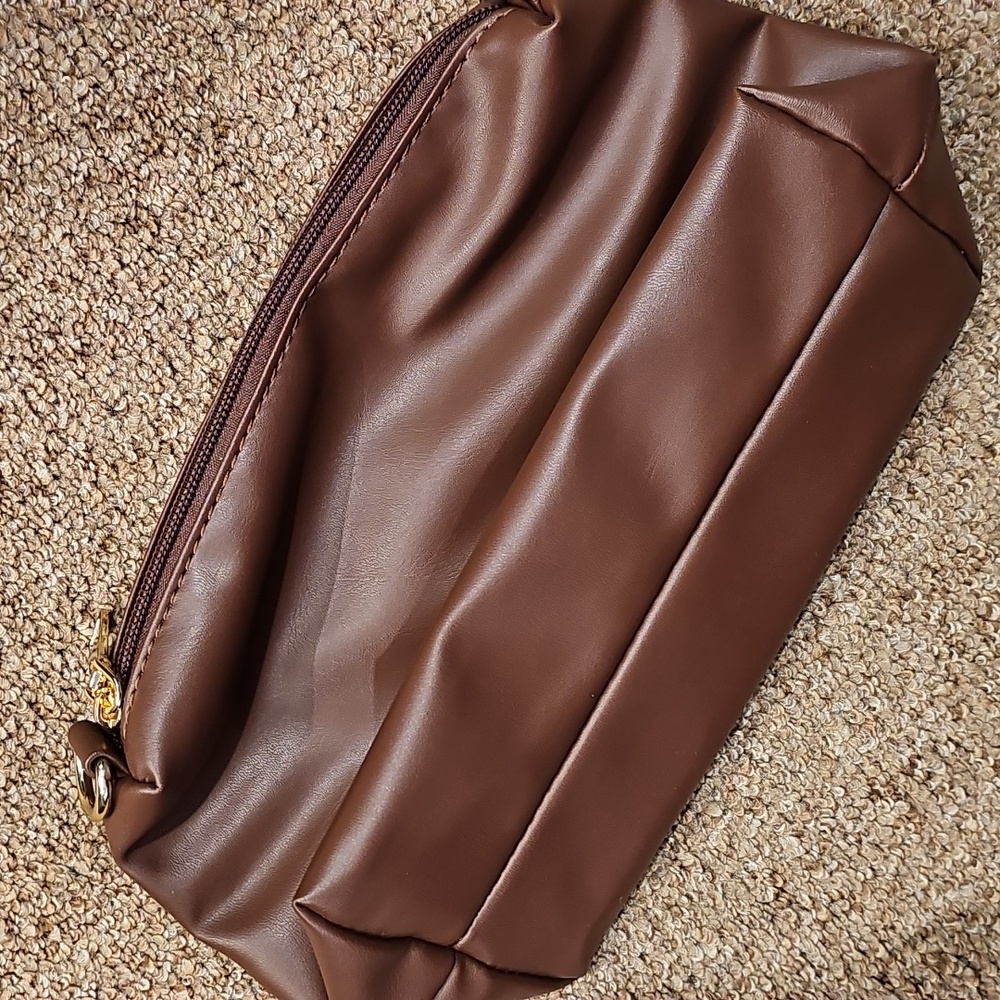 Shoulder Bag LIKE NEW - Picture 12 of 15